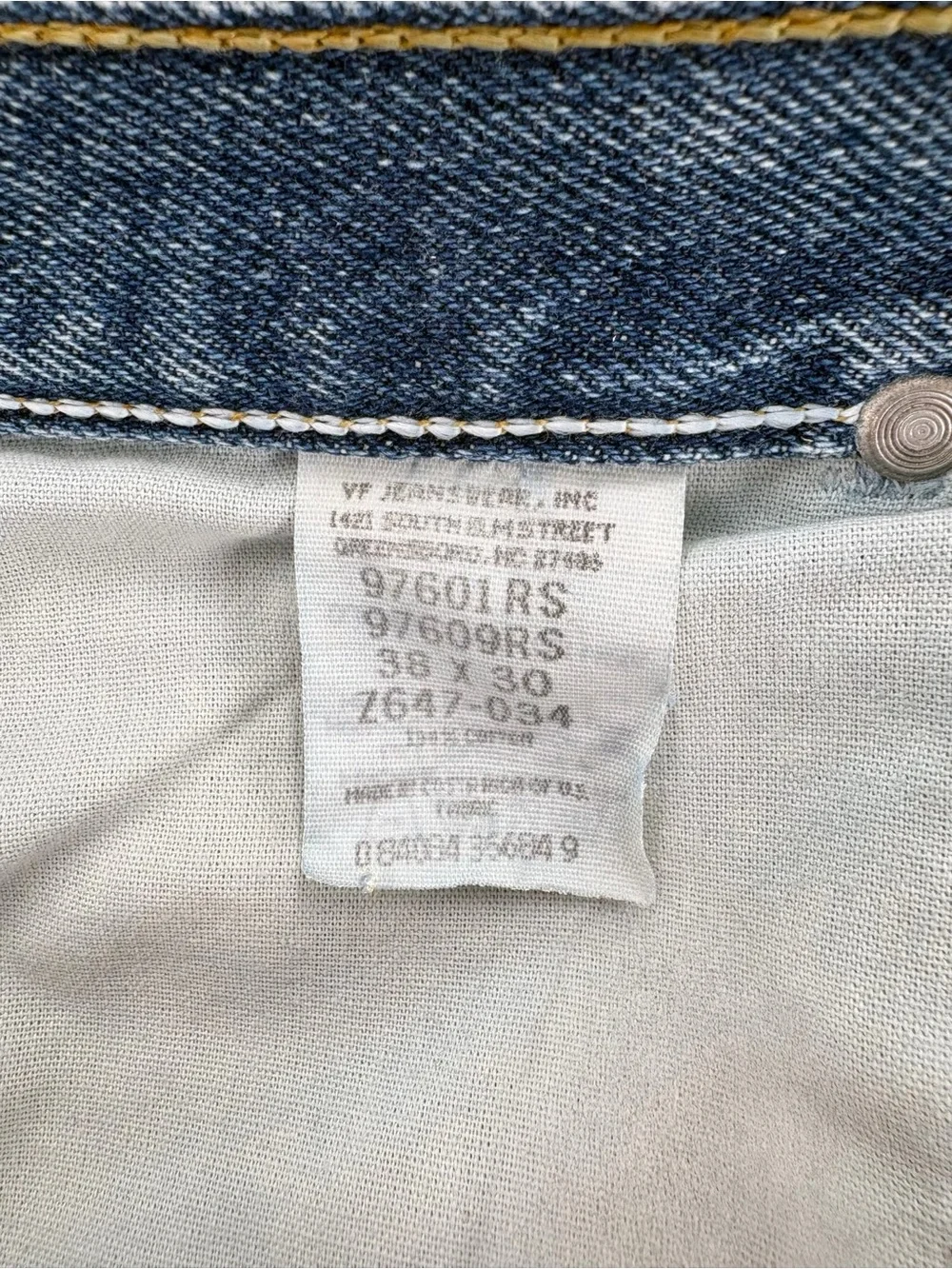 Wrangler relaxed fit